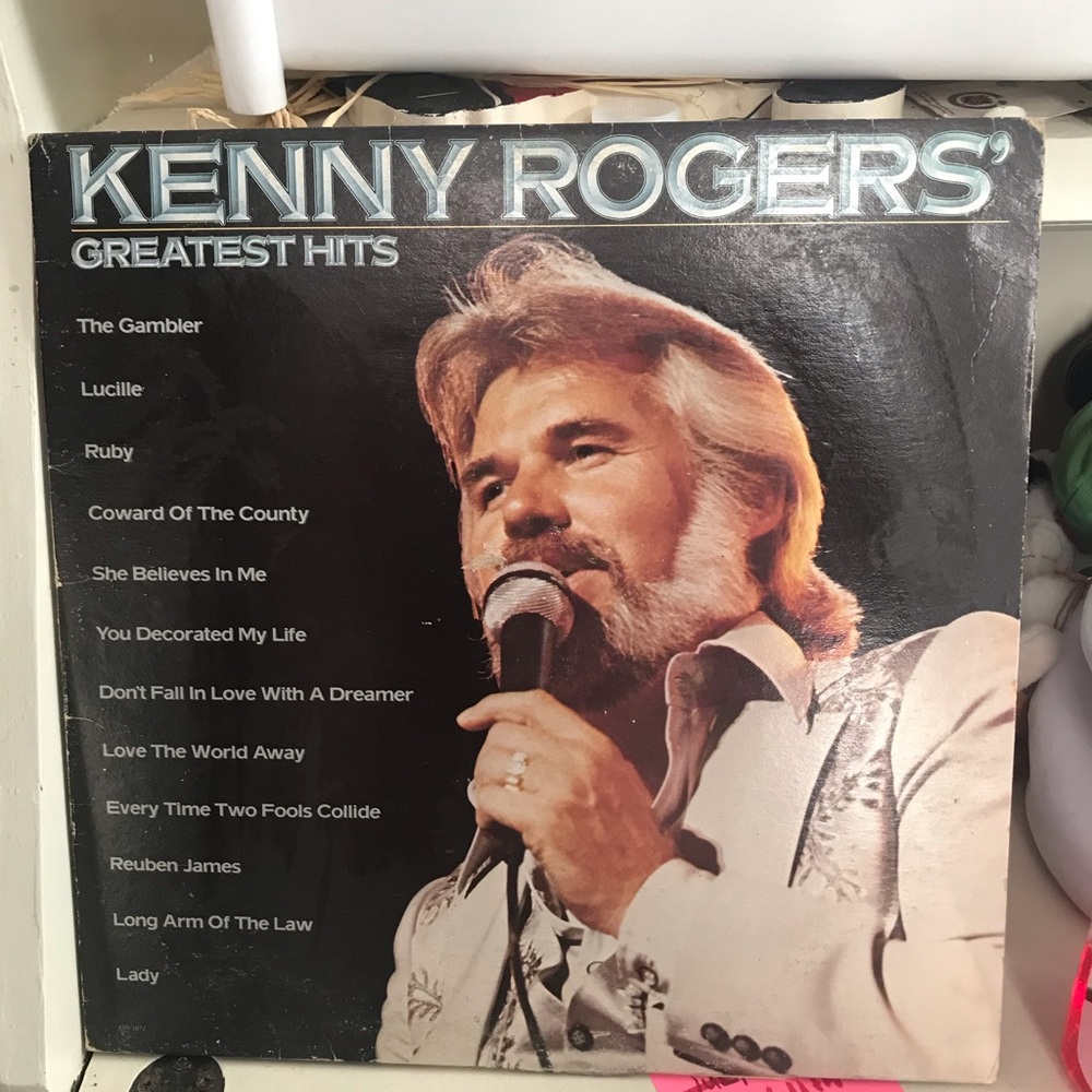 Kenny Rogers Greatest Hits Vinyl Record - Black Cover with Beige Portrait